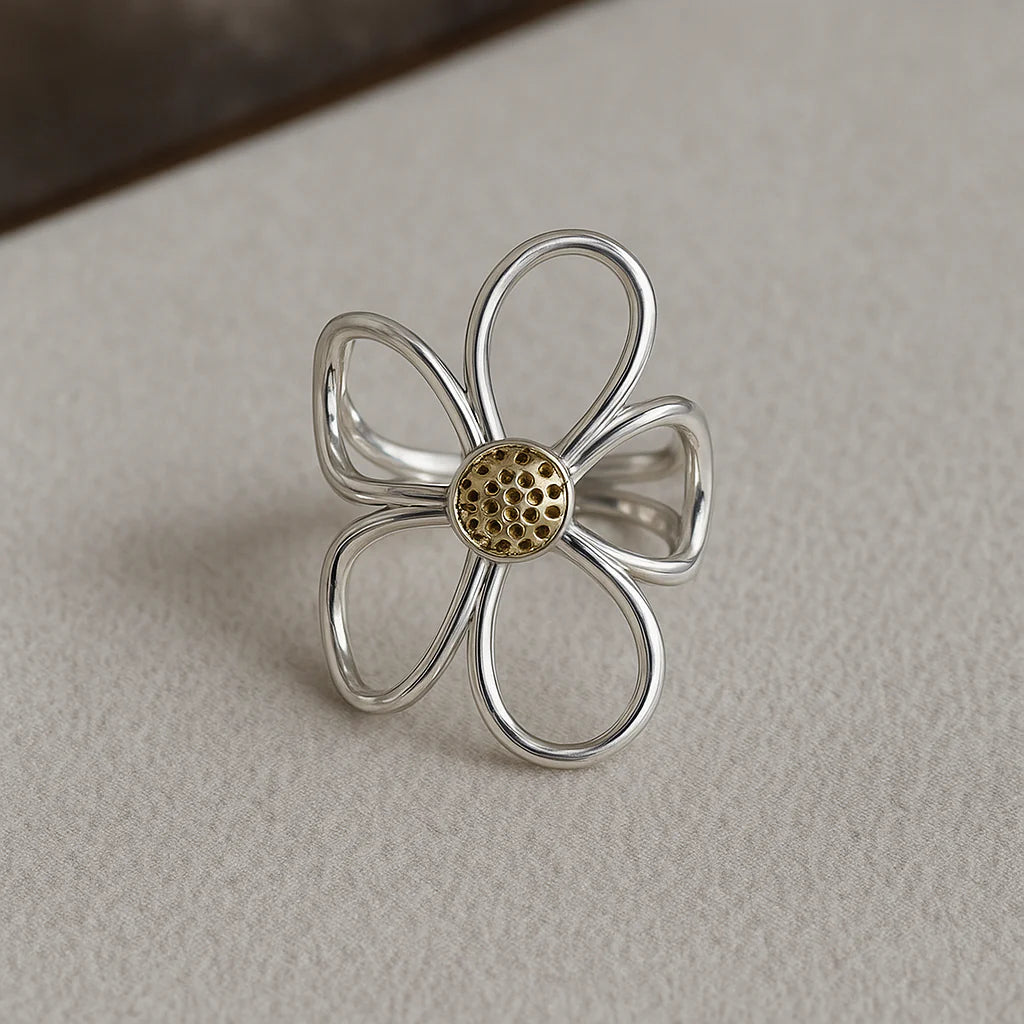 Anillo de plata margarita