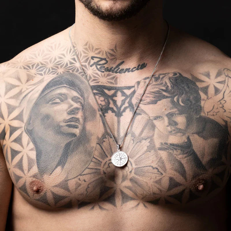 Collar Hombre: Diseños en Plata y Cadenas de Acero