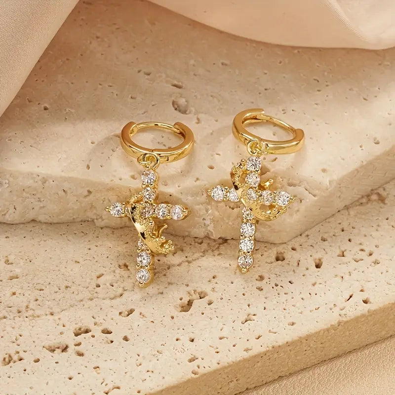 Regalar pendientes de oro preciosos