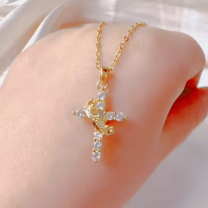Comprar collar de mujer con forma de cruz