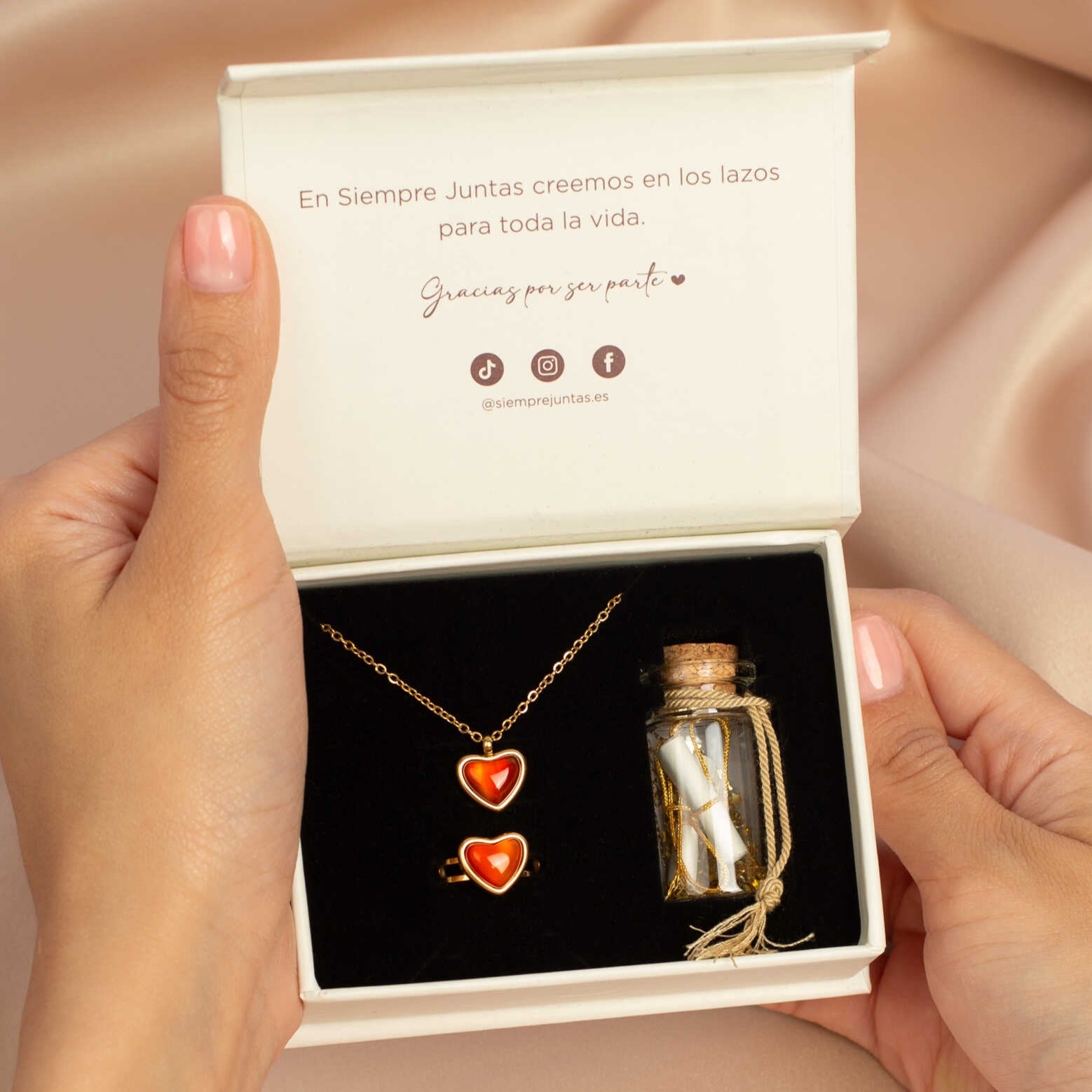 Set de Collar + Anillo Cornalina + Frasco de los sueños