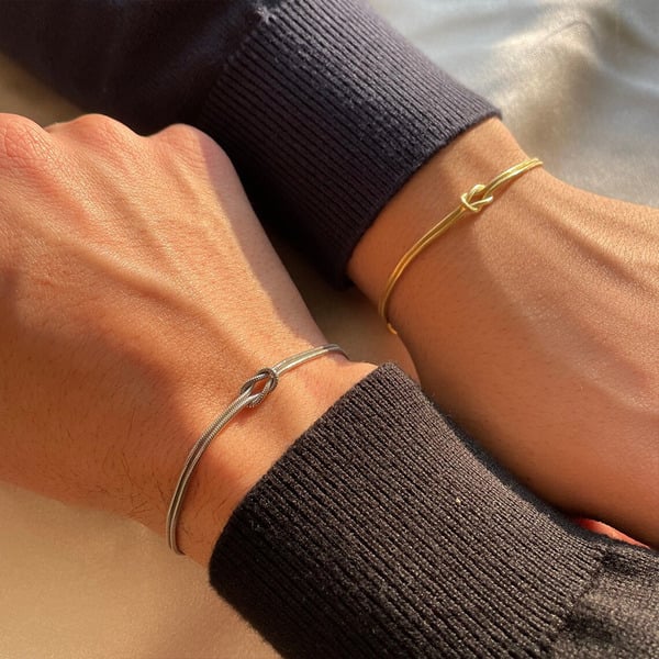 1 Pulsera Nudo Infinito + HOY OTRA TOTALMENTE GRATIS